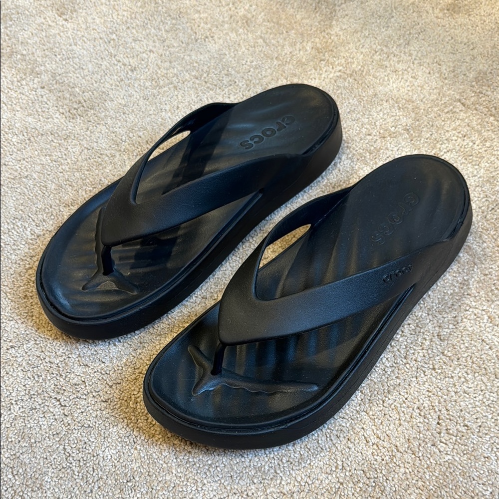 Crocs Women’s Black Flip Flops